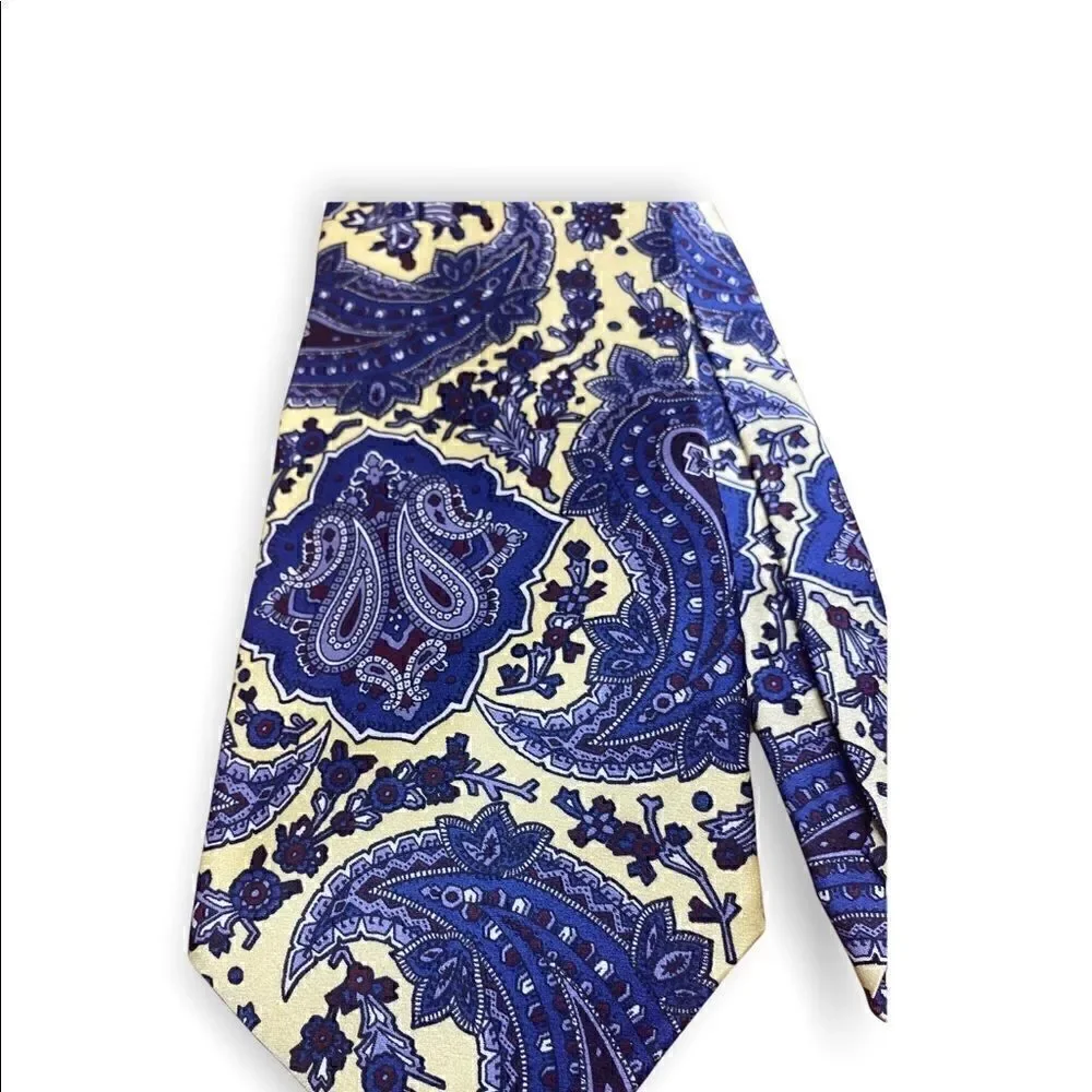 John Weitz 100% silk tie yellow with blue paisley pattern